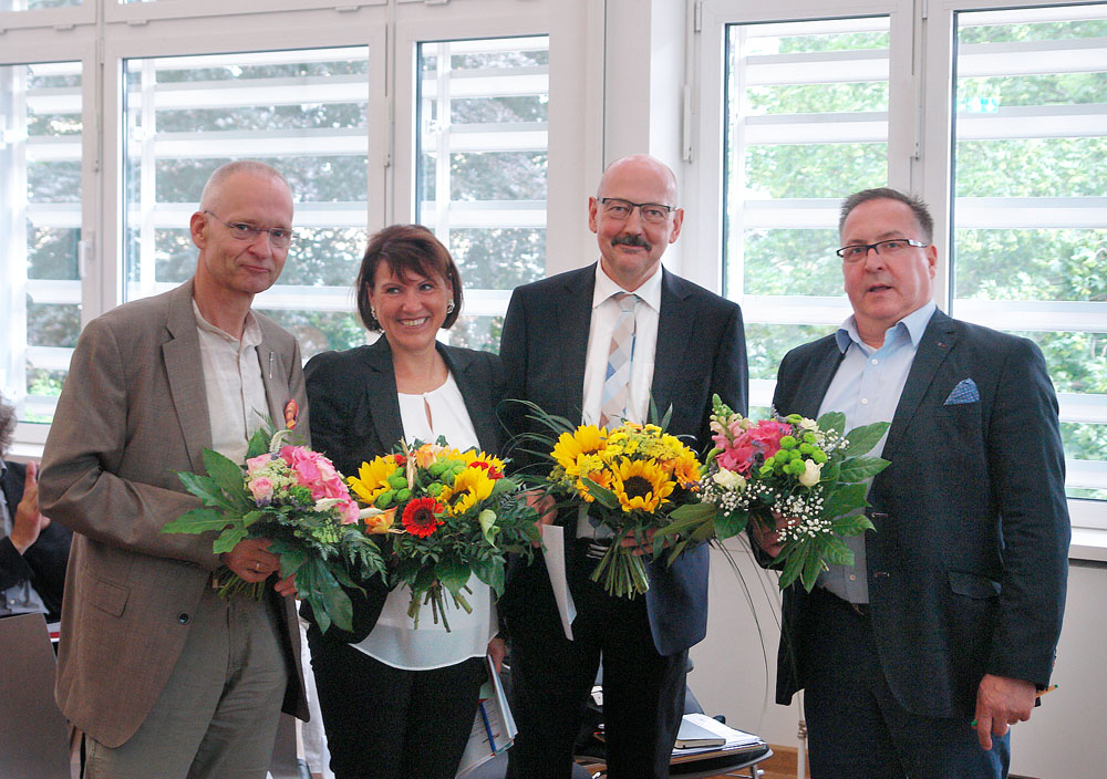 Neuer Vorstand des St&auml;dteforums: Dr. Wolfgang Sch&ouml;nfelder, Ines H&uuml;bner, Friedhelm Boginski, Helmut Wenzel (v.l.n.r.)